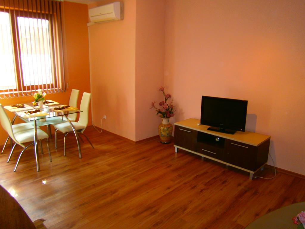 Apartments Stefi 帕莫瑞 外观 照片